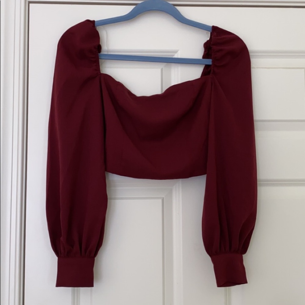 PRIVY cropped blouse 💕